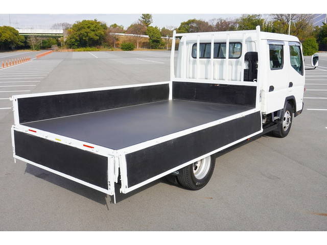 三菱ふそうキャンターダブルキャブ（Wキャブ）小型（2t・3t）[写真03]