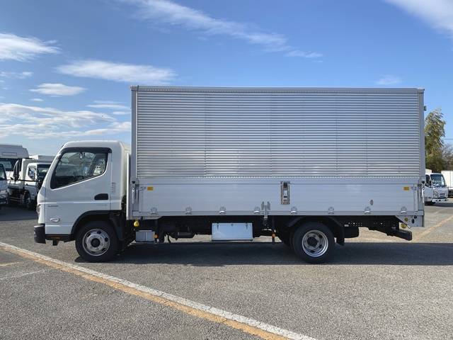 三菱ふそうキャンターアルミウイング小型（2t・3t）[写真07]
