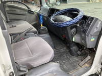 いすゞエルフ平ボディ小型（2t・3t）[写真27]