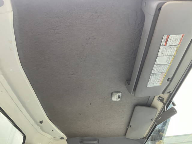 いすゞエルフ平ボディ小型（2t・3t）[写真28]