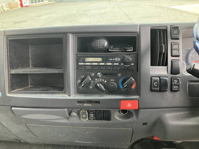 いすゞエルフ平ボディ小型（2t・3t）[写真31]