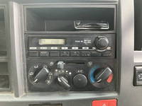 いすゞエルフ平ボディ小型（2t・3t）[写真32]