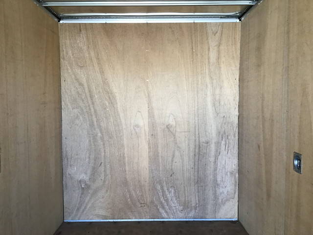 いすゞエルフアルミバン小型（2t・3t）[写真13]