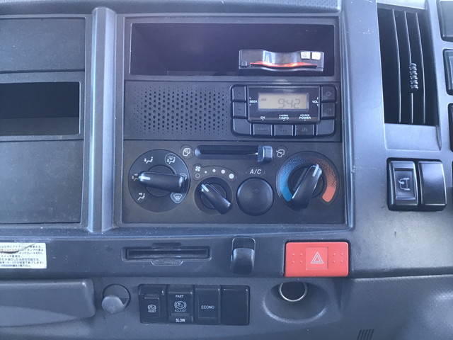 いすゞエルフアルミバン小型（2t・3t）[写真35]