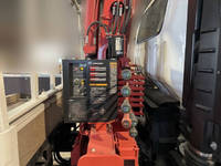 いすゞエルフクレーン4段小型（2t・3t）[写真15]