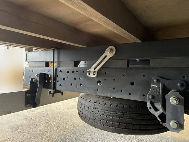 いすゞエルフクレーン4段小型（2t・3t）[写真26]