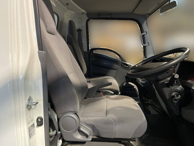 いすゞエルフクレーン4段小型（2t・3t）[写真35]