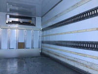 三菱ふそうキャンター冷凍車（冷蔵車）小型（2t・3t）[写真06]