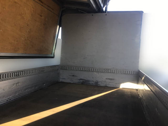 トヨタダイナアルミウイング小型（2t・3t）[写真13]