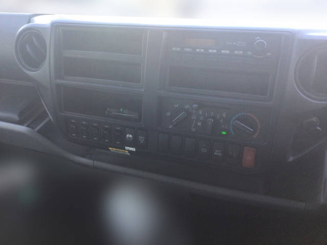 トヨタダイナアルミウイング小型（2t・3t）[写真29]