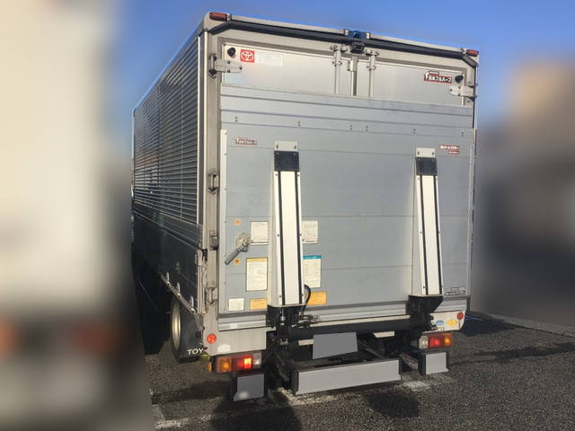 トヨタダイナアルミウイング小型（2t・3t）[写真04]