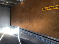 トヨタダイナアルミウイング小型（2t・3t）[写真09]