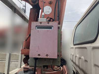 いすゞエルフクレーン4段小型（2t・3t）[写真11]