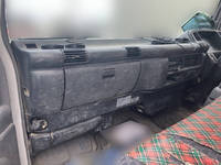 いすゞエルフクレーン4段小型（2t・3t）[写真31]