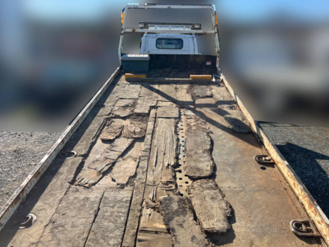 いすゞエルフセーフティローダー小型（2t・3t）[写真09]