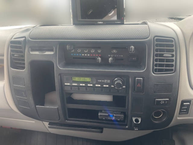 トヨタダイナ幌ウイング小型（2t・3t）[写真27]