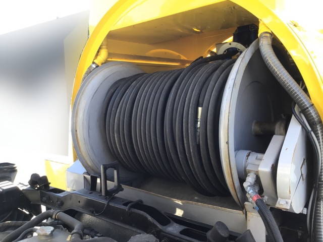 日野レンジャー高圧洗浄車小型（2t・3t）[写真09]