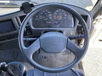 UDトラックスコンドル家畜運搬車中型（4t）[写真35]