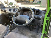 いすゞエルフアルミバン小型（2t・3t）[写真33]