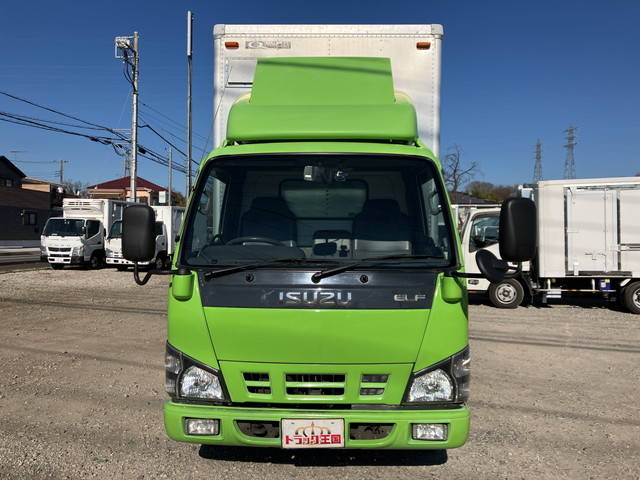 いすゞエルフアルミバン小型（2t・3t）[写真07]