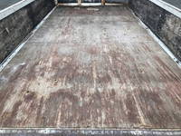 いすゞエルフ平ボディ小型（2t・3t）[写真10]