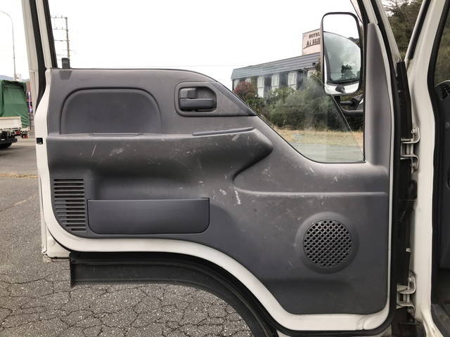 いすゞエルフ平ボディ小型（2t・3t）[写真22]