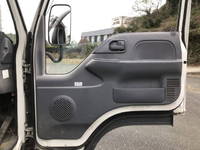 いすゞエルフ平ボディ小型（2t・3t）[写真23]