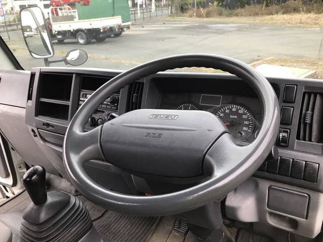 いすゞエルフ平ボディ小型（2t・3t）[写真27]