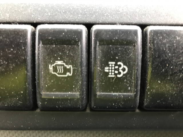 いすゞエルフ平ボディ小型（2t・3t）[写真32]