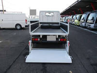 日産アトラス平ボディ小型（2t・3t）[写真09]