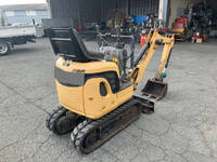 CATミニユンボ（ミニバックホー）[写真02]