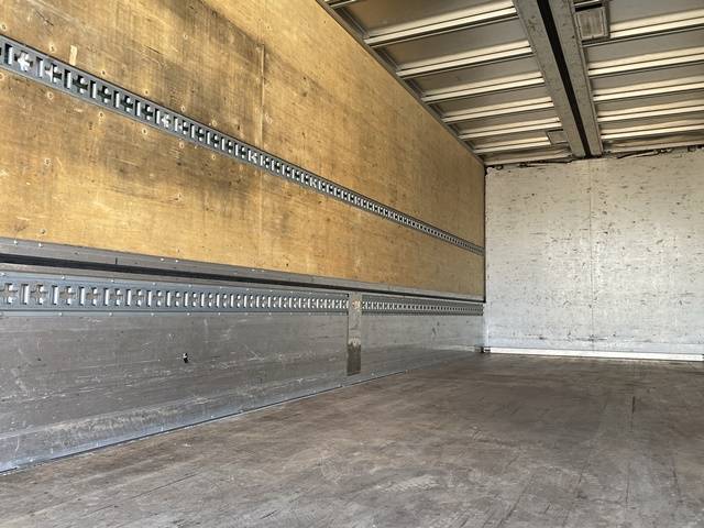 UDトラックスコンドルアルミウイング中型（4t）[写真14]