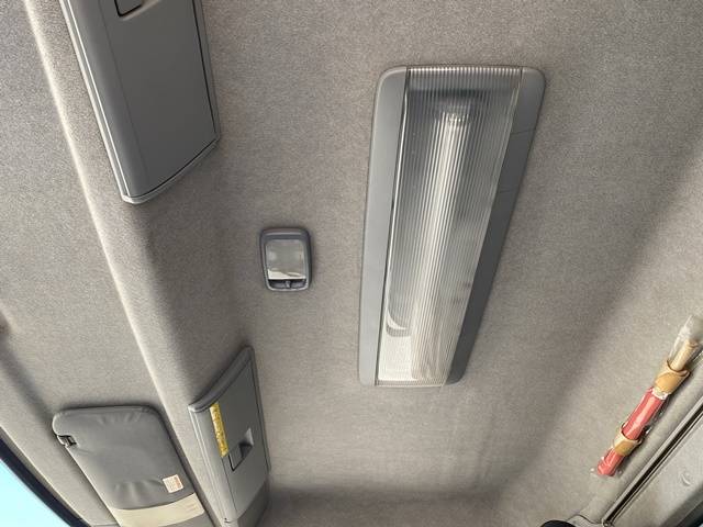 UDトラックスコンドルアルミウイング中型（4t）[写真33]