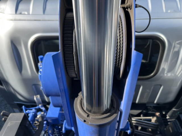 いすゞエルフクレーン4段小型（2t・3t）[写真18]