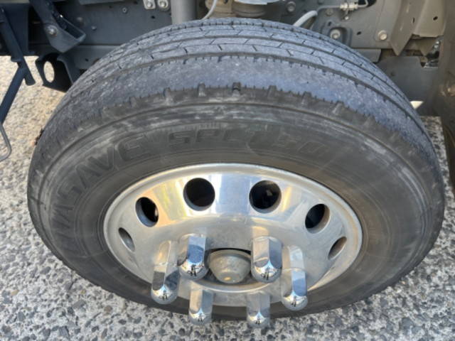 いすゞエルフクレーン4段小型（2t・3t）[写真21]