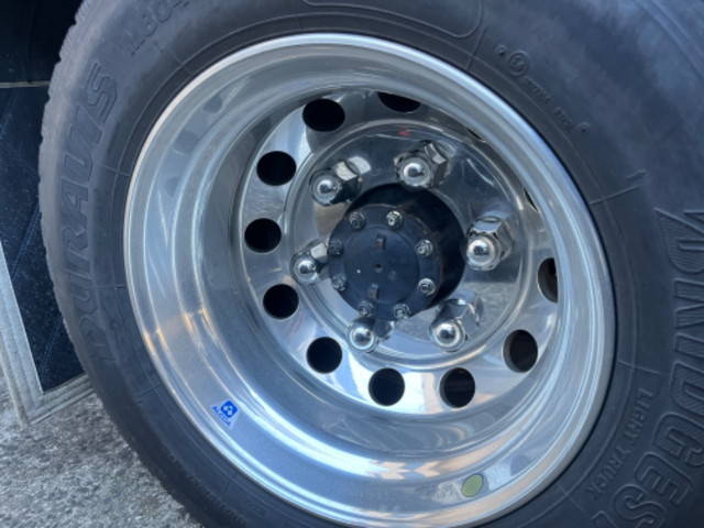 いすゞエルフクレーン4段小型（2t・3t）[写真23]