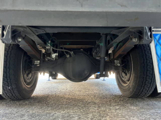 いすゞエルフクレーン4段小型（2t・3t）[写真26]