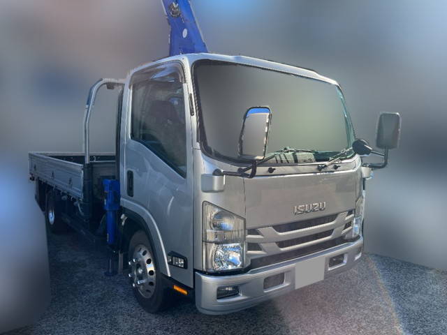 いすゞエルフクレーン4段小型（2t・3t）[写真03]