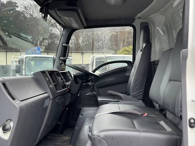 いすゞエルフパッカー車（塵芥車）小型（2t・3t）[写真30]