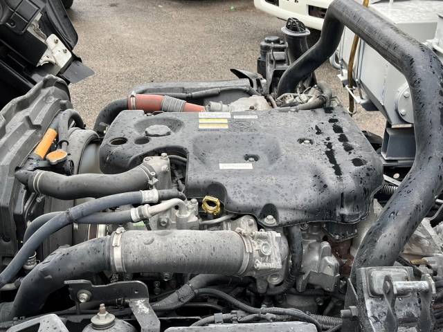 いすゞエルフパッカー車（塵芥車）小型（2t・3t）[写真32]