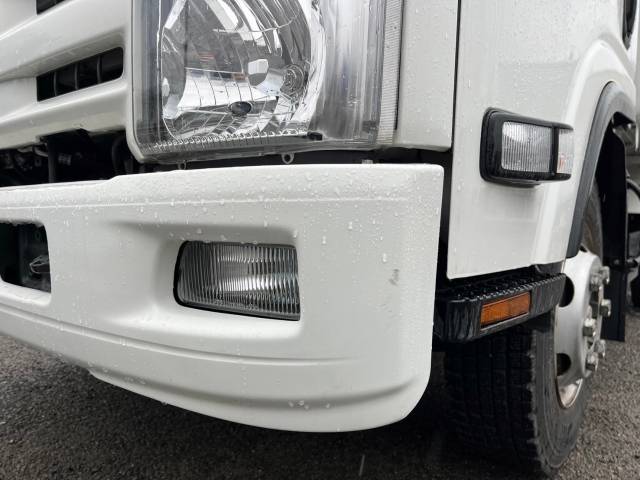 いすゞエルフパッカー車（塵芥車）小型（2t・3t）[写真40]