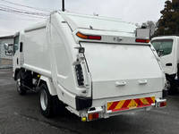 いすゞエルフパッカー車（塵芥車）小型（2t・3t）[写真04]