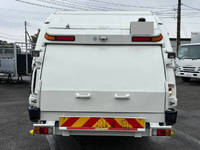 いすゞエルフパッカー車（塵芥車）小型（2t・3t）[写真06]