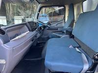 三菱ふそうキャンターアルミウイング小型（2t・3t）[写真24]