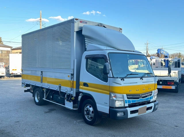 三菱ふそうキャンターアルミウイング小型（2t・3t）[写真03]