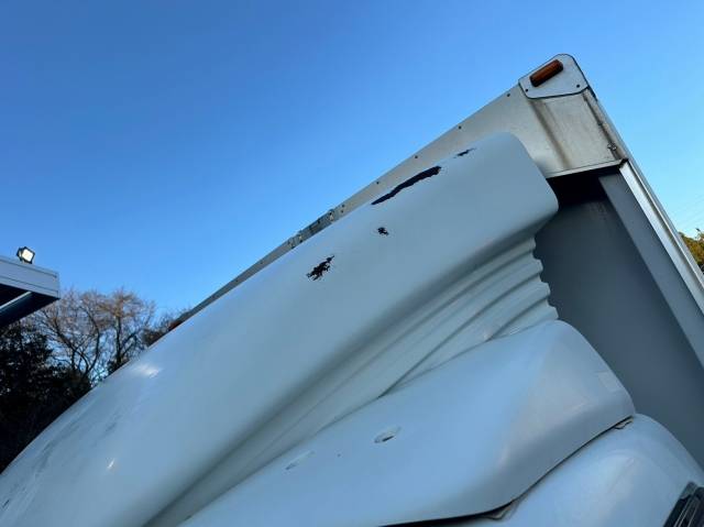 三菱ふそうキャンターアルミウイング小型（2t・3t）[写真36]