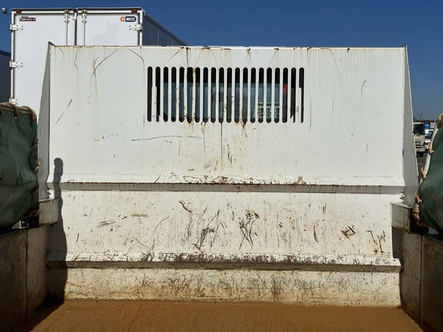 三菱ふそうキャンターダンプ小型（2t・3t）[写真15]