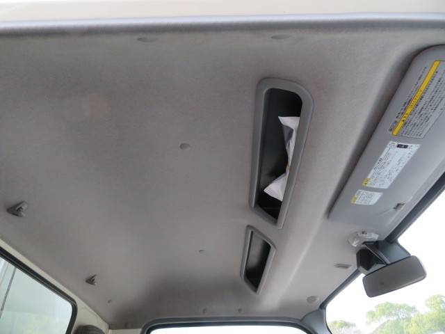 トヨタダイナパネルバン小型（2t・3t）[写真19]