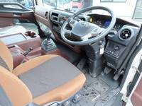 日野レンジャーセルフクレーン4段増トン（6t・8t）[写真10]