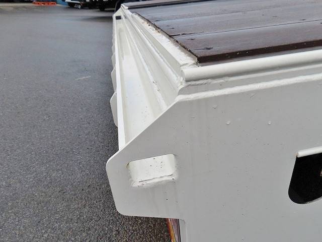 日野レンジャーセルフクレーン4段増トン（6t・8t）[写真21]